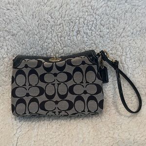 Classic coach wristlet